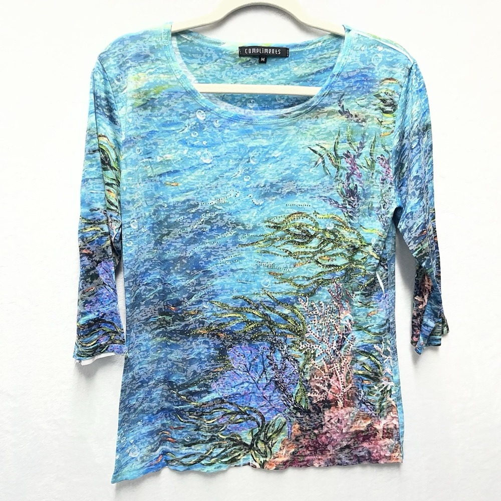 Compliments 3/4 Sleeve Rhinestone Top Womens Medium Ocean Artsy Coastal Resort
